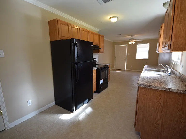 132 Wilson St — Photo 7