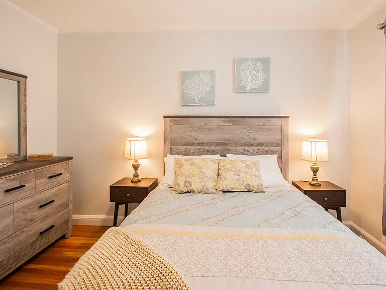 191 Kent St #4 — Photo 14