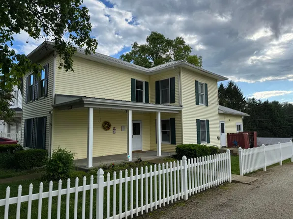 627 N Main St, Utica, OH 43080