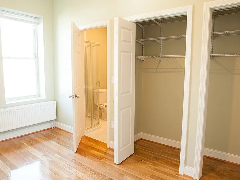 303 Dudley St #2R — Photo 5