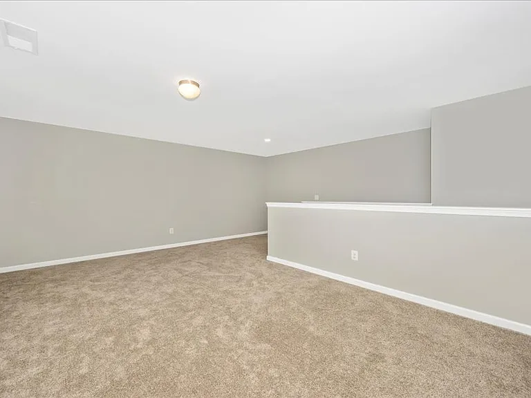 42 Eakins Ln — Photo 37