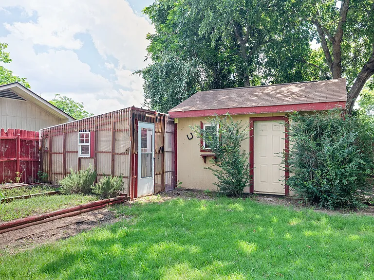 1017 Meadowlark Ln — Photo 33