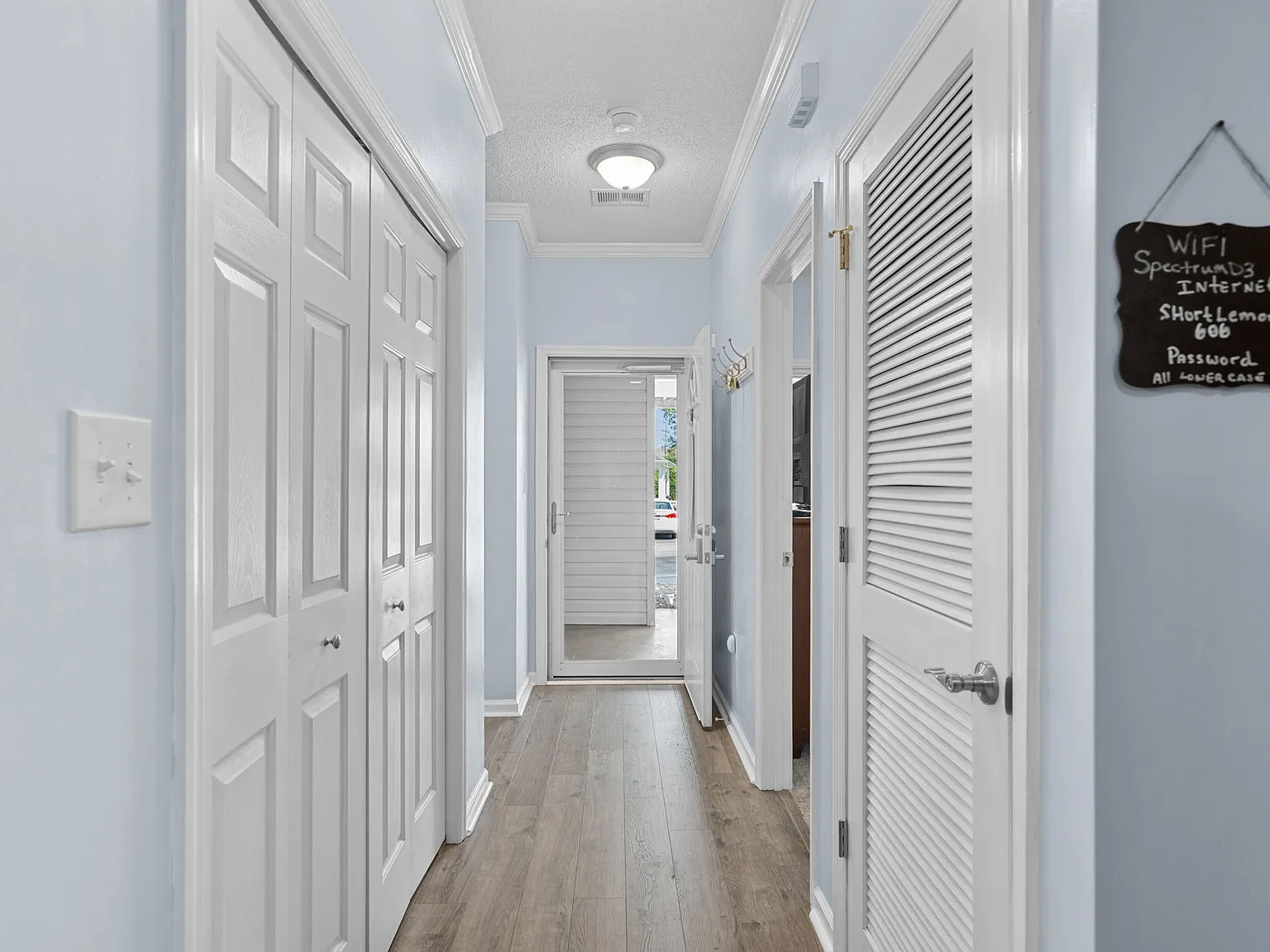 120 Lazy Willow Lane- Unit 102 - 102 — Photo 4