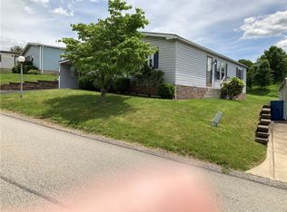 213 Meadow Ln, Murrysville, PA