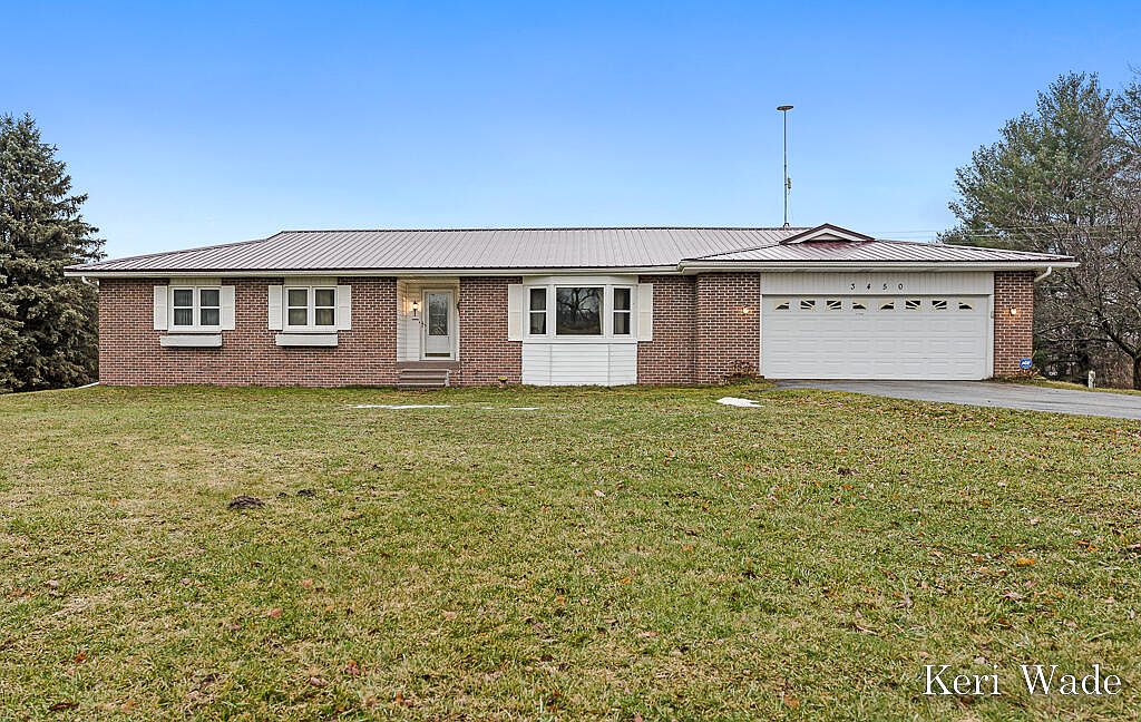 3450 NE Pinegrove Rd, Edmore, MI 48829 Zillow