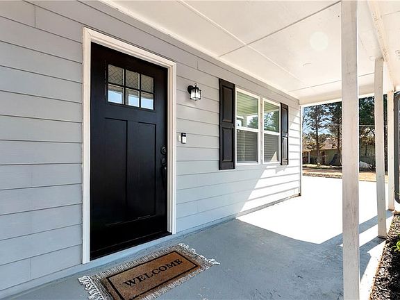 4th image of 486 Glen Terrace Rd