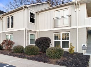 102 N State St APT 104, Raleigh, NC 27601