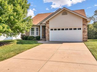 228 Fiddlecreek Ridge Rd, Wentzville, MO 63385