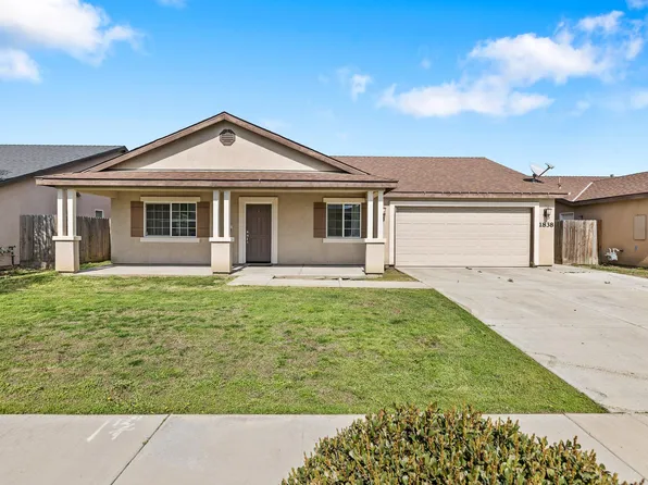 1838 Santa Cruz Drive, Tulare, CA 93274