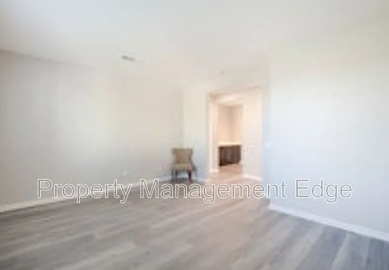 30524 Fragrant St — Photo 32