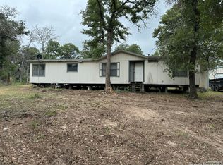 1375 Nockenut Rd, Seguin, TX 78155
