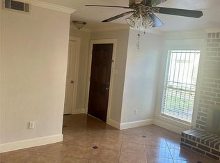 11685 Alief Clodine 40, Houston 77082