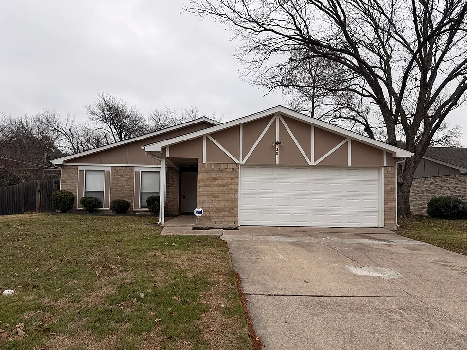 2011 Lavon Creek Ln