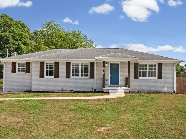 635 Birchwood Ln SW, Marietta, GA 30060