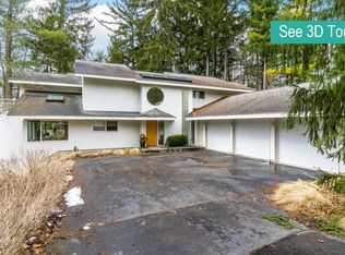 3140 W Dobson Pl, Ann Arbor, MI