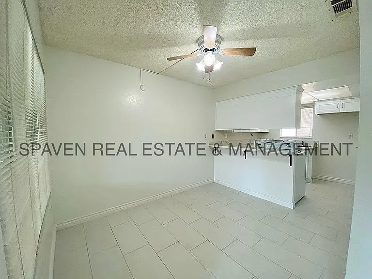 2891 Canyon Crest Dr #62 — Photo 3