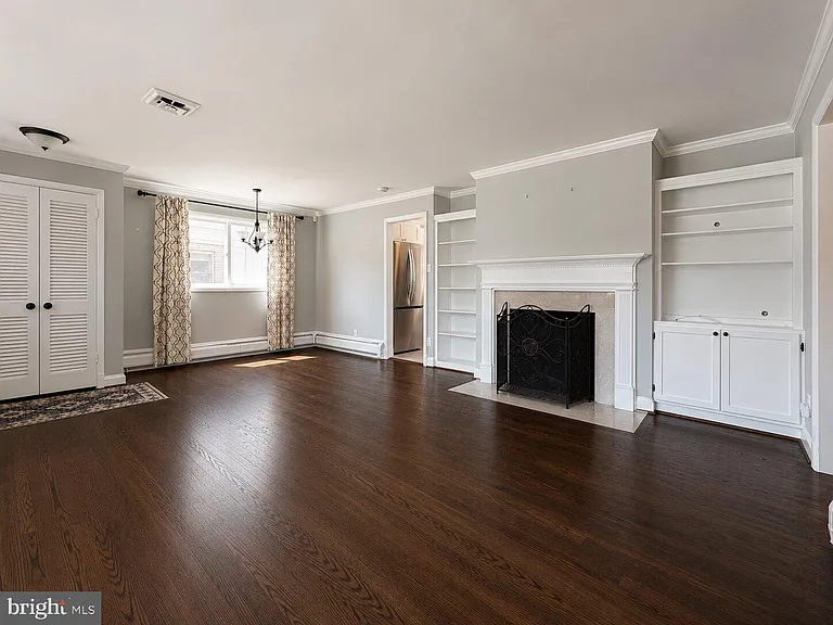 2512 N Kenilworth St — Photo 4