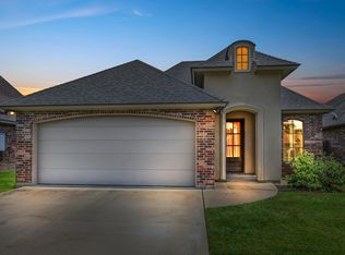 216 Crenshaw Dr, Lafayette, LA 70508