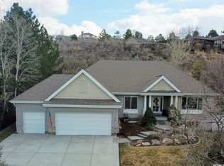 26 Scenic Hills Cir, North Salt Lake, UT 84054