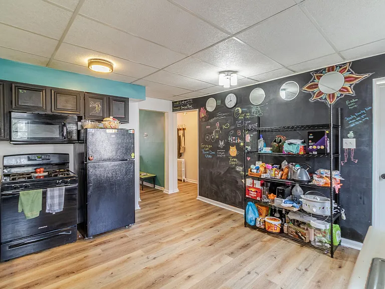 5225 Keystone St — Photo 5