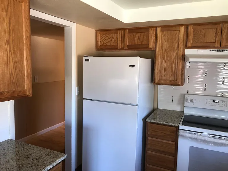 2201 Loyola Ave — Photo 7