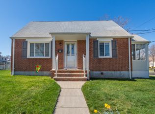 86 Maple Hill Rd, Clifton, NJ 07013