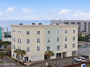103 Charlotte Ave APT 104, Carolina Beach, NC 28428