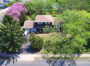 23 Fielek Ter, Parlin, NJ 08859