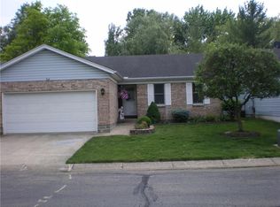 816 Spring Lake Cir #816, Enon, OH 45323