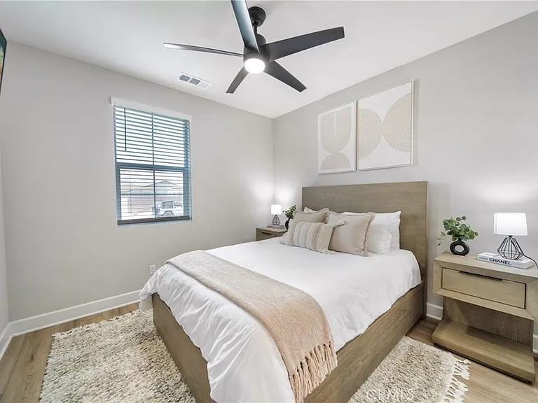 58260 Aragon Way — Photo 20