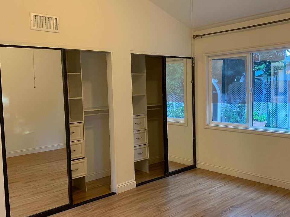 1st image of 4581 Sandburg Way