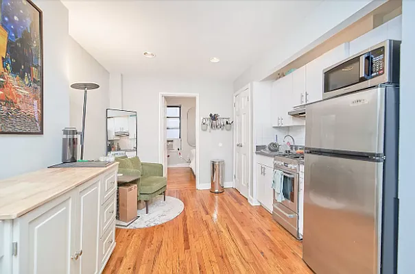 Rented by Living New York | media 16