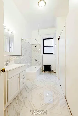 Rented by Town Residential | media 19