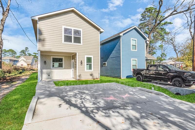 16676 E Ivanhoe, Montgomery, TX 77316 Zillow