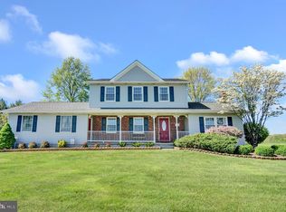 1630 Dennings Rd, New Windsor, MD 21776