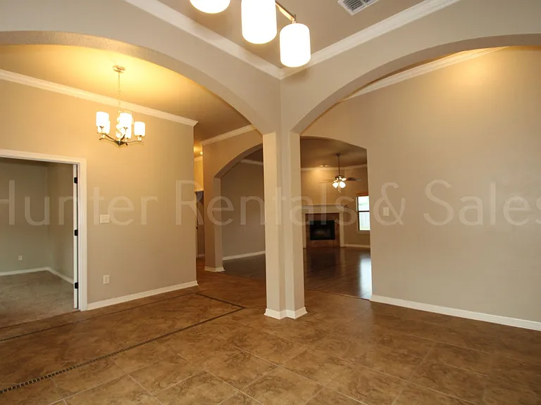 3114 Matador Dr — Photo 12