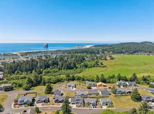 34980 Lahaina Loop Rd, Cloverdale, OR 97112