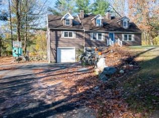 405 Church St, Lee, MA 01238