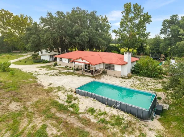 1750 SW 17th Ter, Bell, FL 32619