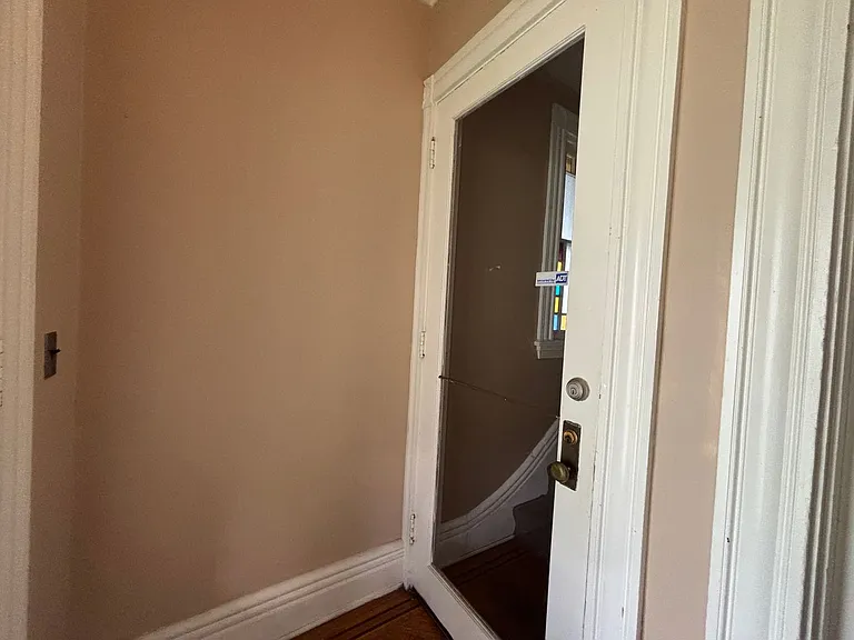 27 Vick Park #B — Photo 24