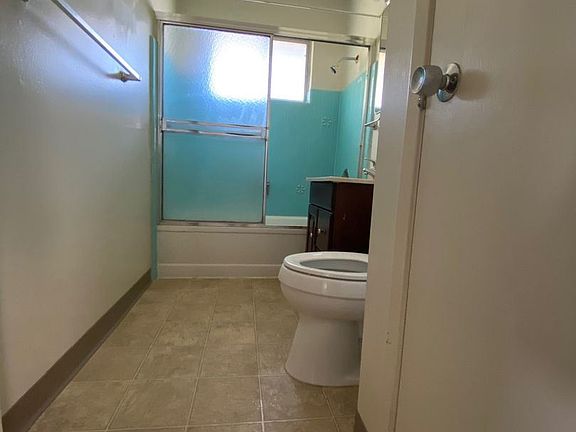 5th image of 2443 Castro Way #4