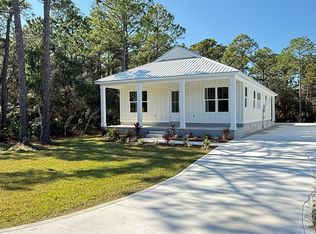 1953 Middle Brigadoon Trl, Gulf Shores, AL 36542