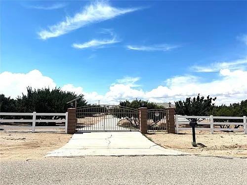 7076 Cataba Rd Photo 1