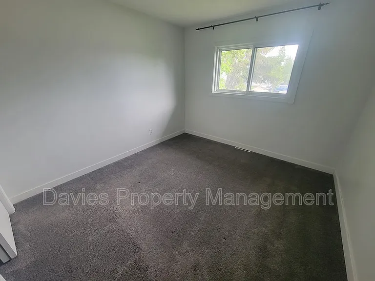 9620 75th St NW #MAIN — Photo 7