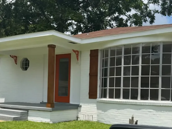 1864 Herman St, Mobile, AL 36617