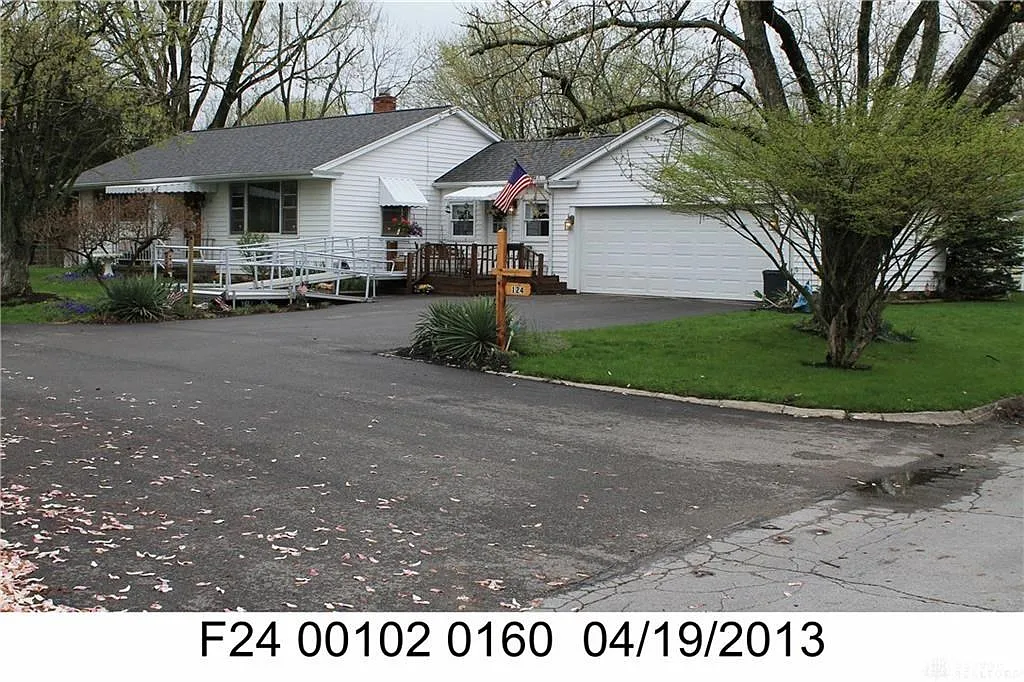 124 Cain St photo 1