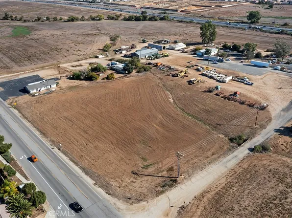 27860 Garbani Rd, Menifee, CA 92584