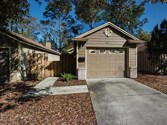 4th image of 3833 Millpoint Dr