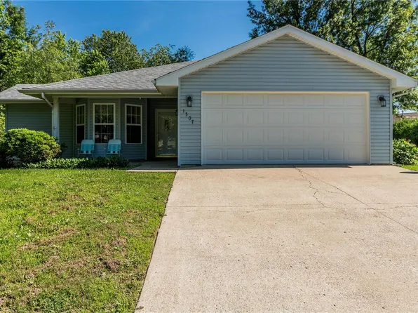 1507 Brittany Ln, Marion, IL 62959