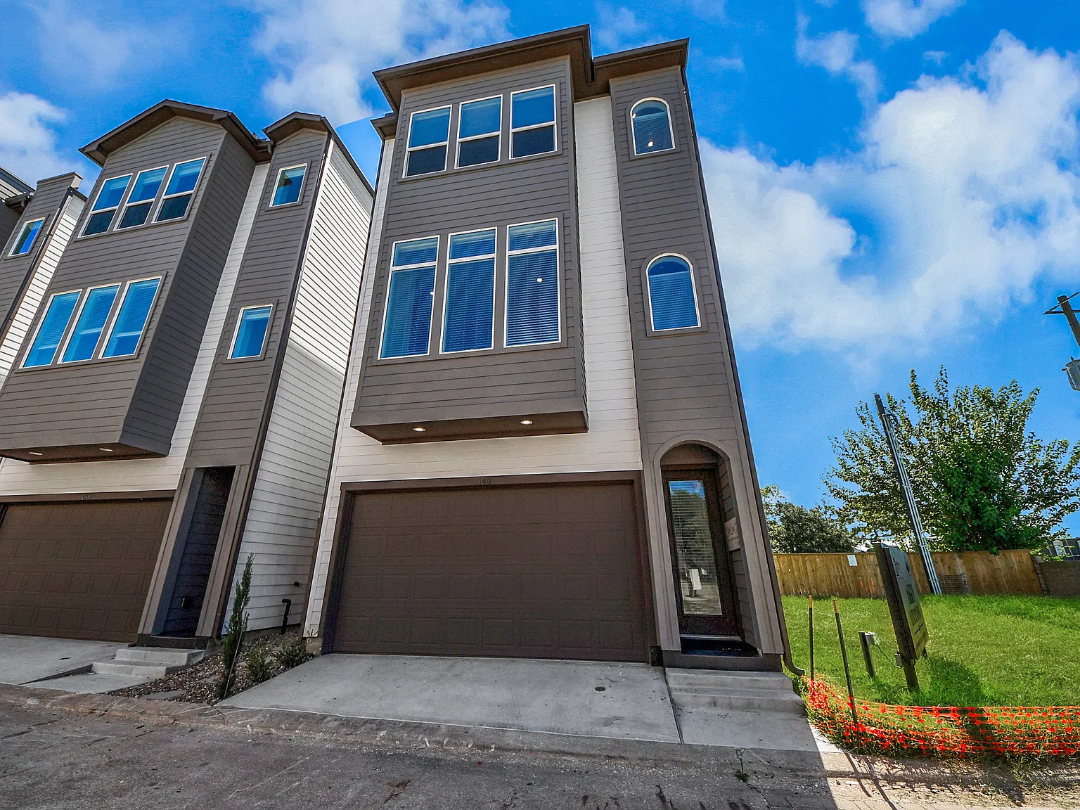 3 bed, 3.5 bath, 2398 sqft, $2,800 — Photo 4